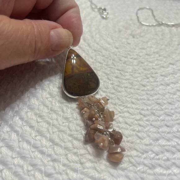 Stunning AUSTRALIAN OUTBACK JASPER & SUNSTONE CHIPS Handmade Necklace #344D - Picture 3 of 3